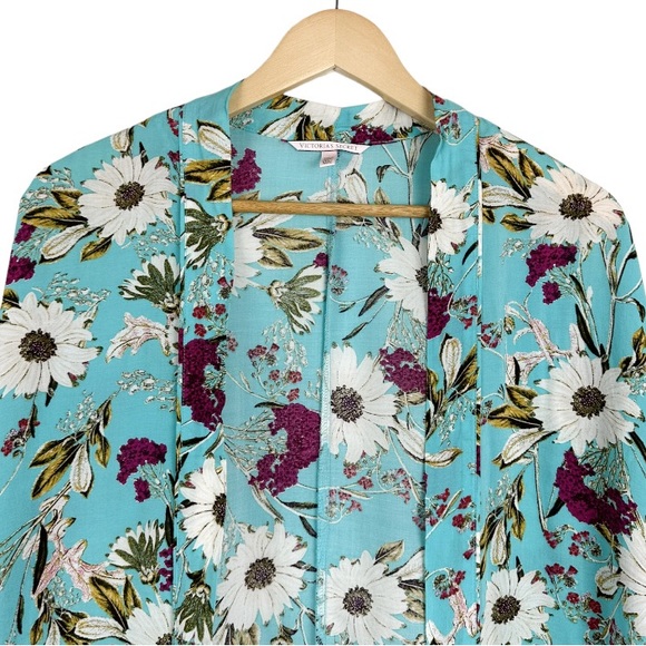 Victoria's Secret Floral Kimono Size M/L - Picture 3 of 11